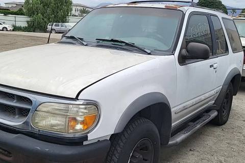 Photo of 1998 Ford Explorer