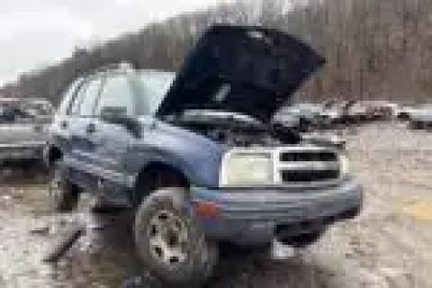 Photo of 2002 Chevrolet Tracker