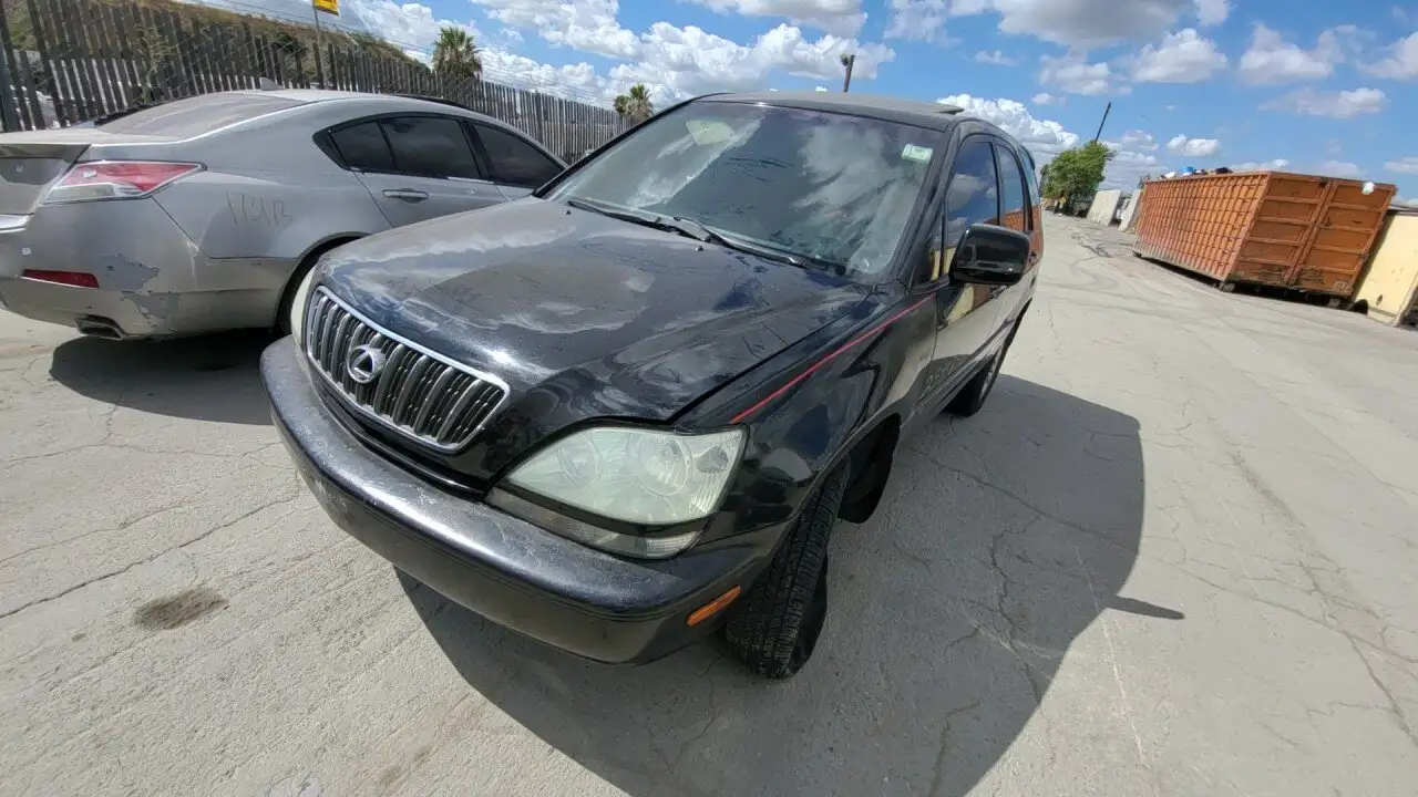 Photo of 2002 Lexus Rx300