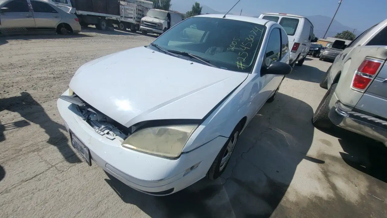 Photo of 2005 Ford Focus