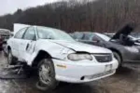 Photo of 1998 Chevrolet Malibu