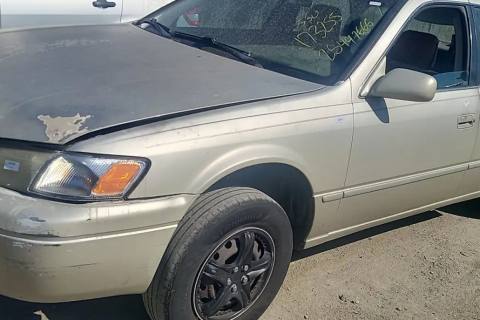 Photo of 1999 Toyota Camry