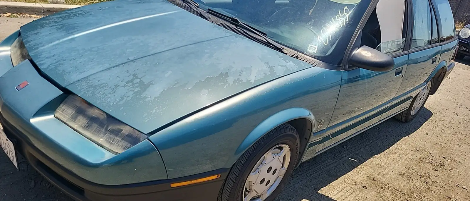 Photo of 1995 Saturn Sw1