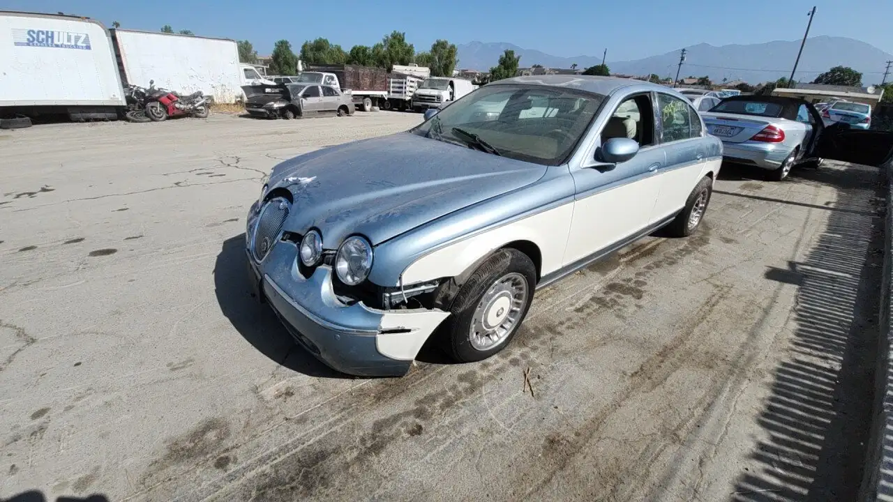 Photo of 2006 Jaguar S-Type
