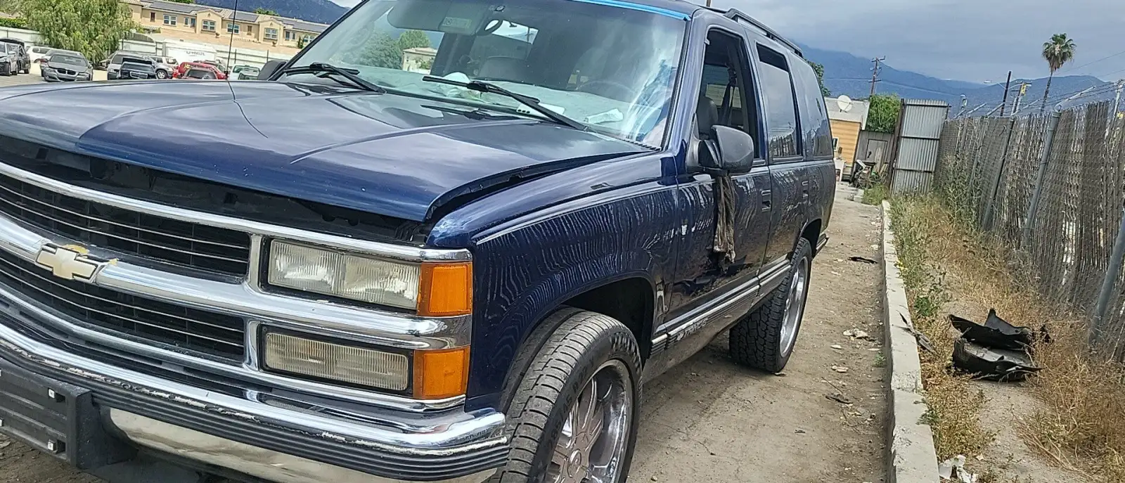 Photo of 1998 Chevrolet Tahoe