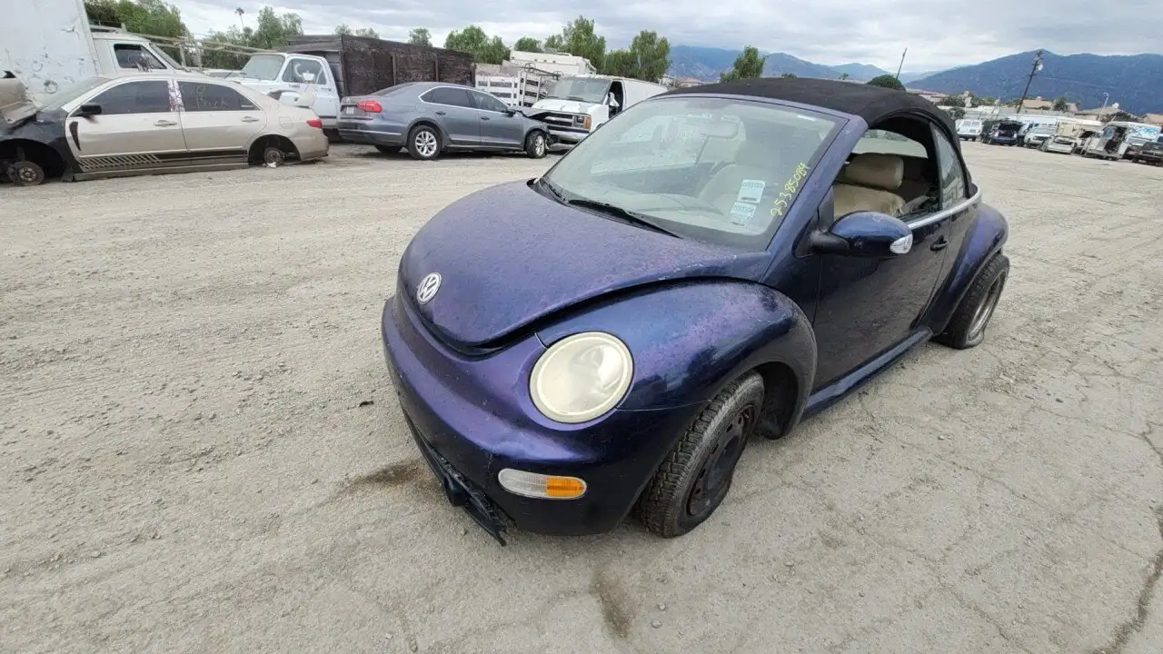 Photo of 2003 Volkswagen Beetle