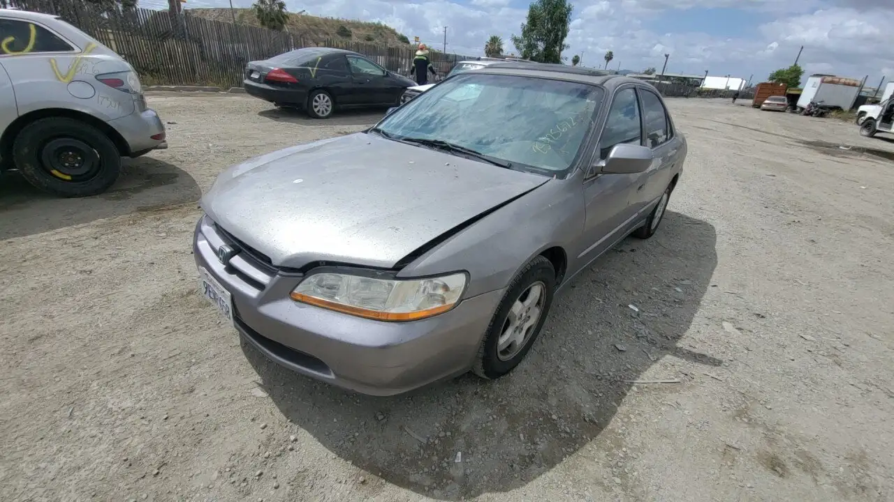 Photo of 2000 Honda Accord