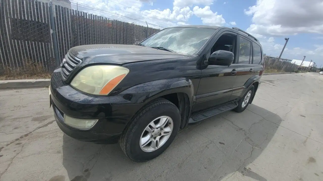 Photo of 2004 Lexus Gx470