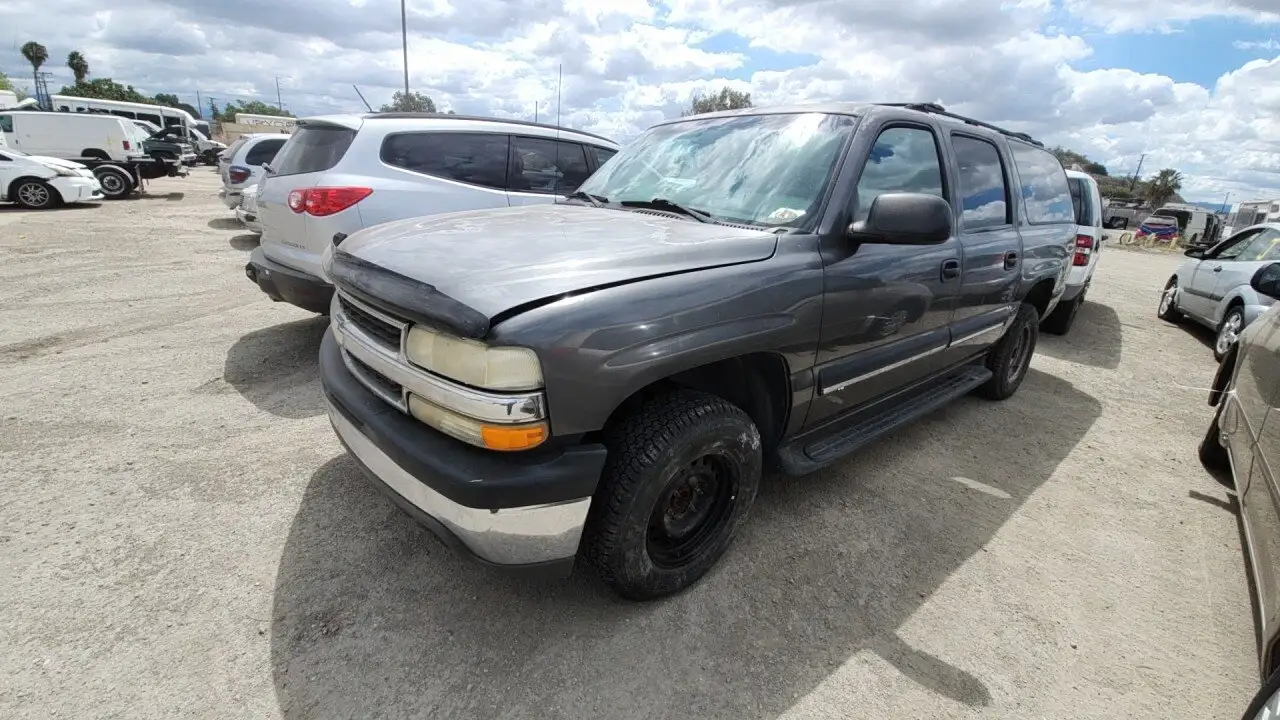 Photo of 2001 Chevrolet Suburban 1500