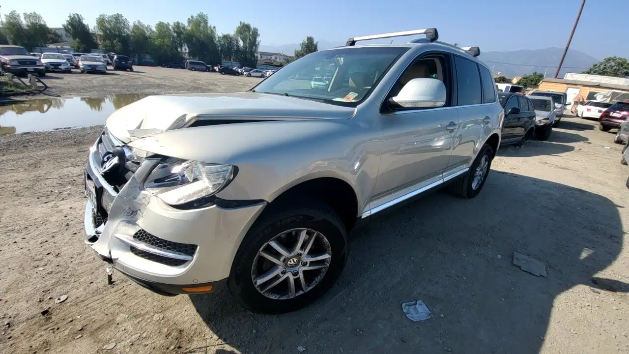 Photo of 2008 Volkswagen Touareg