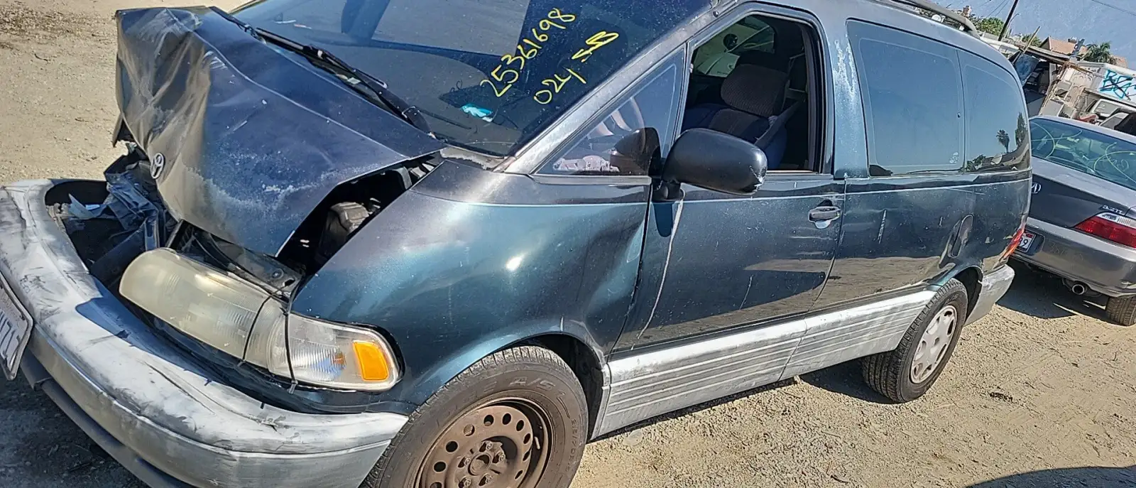 Photo of 1994 Toyota Previa