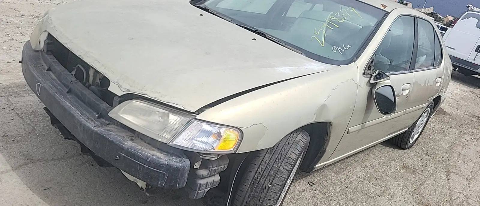 Photo of 1999 Nissan Altima