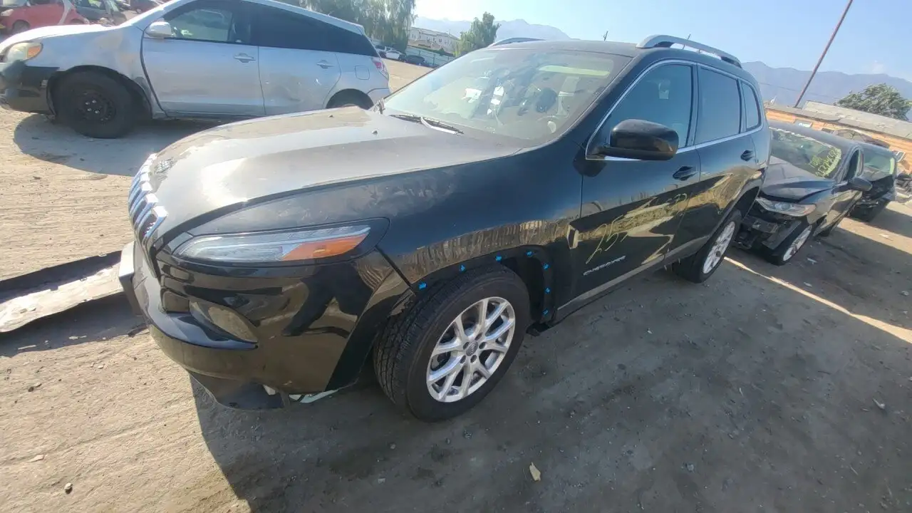Photo of 2018 Jeep Cherokee