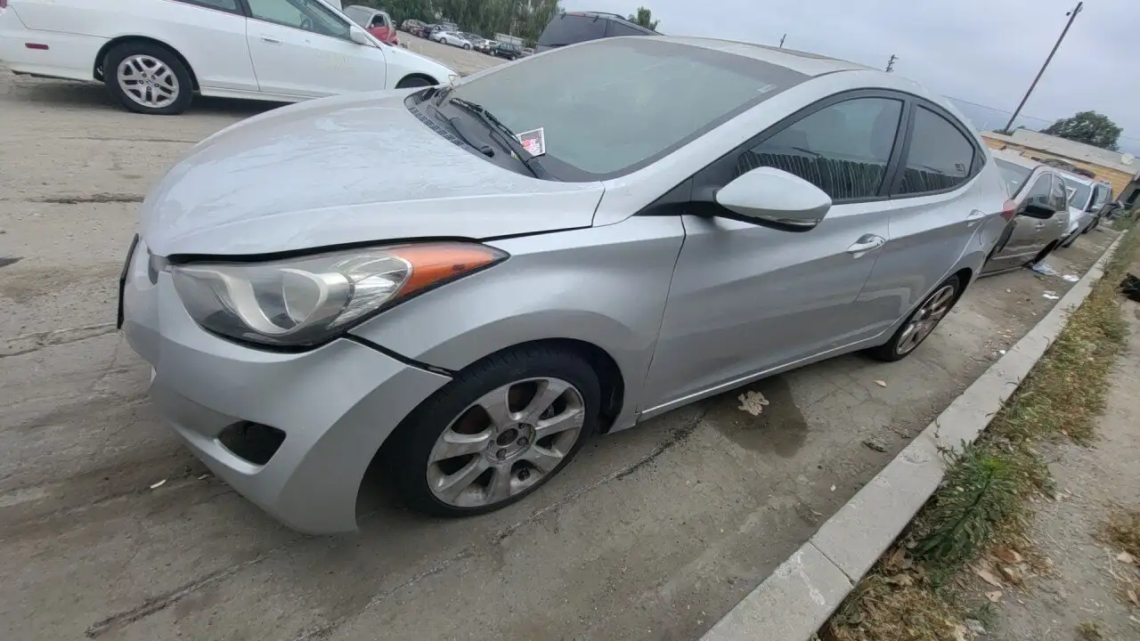 Photo of 2012 Hyundai Elantra