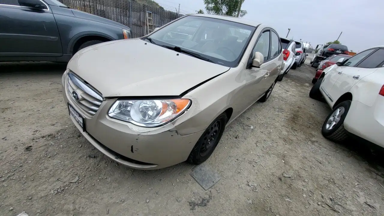 Photo of 2010 Hyundai Elantra