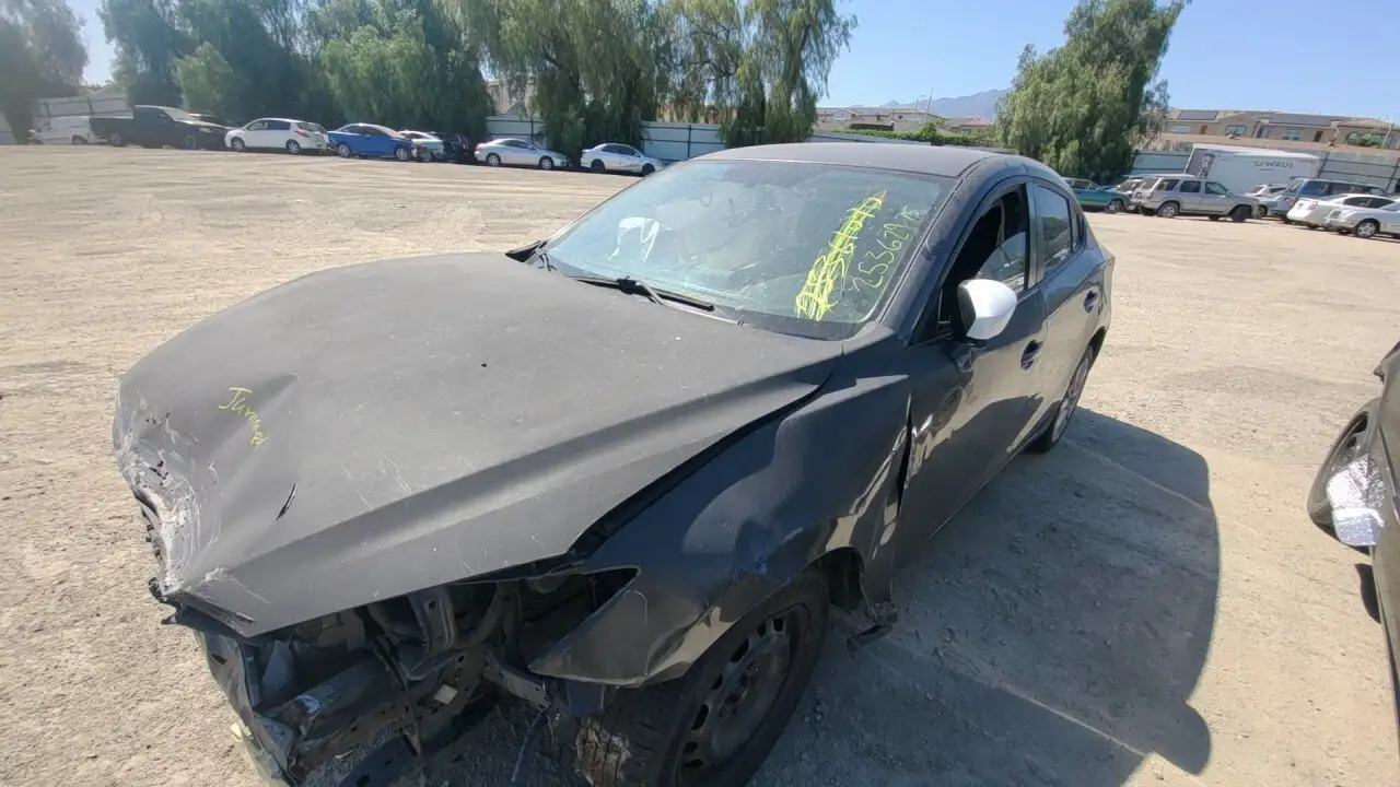 Photo of 2015 Mazda 3