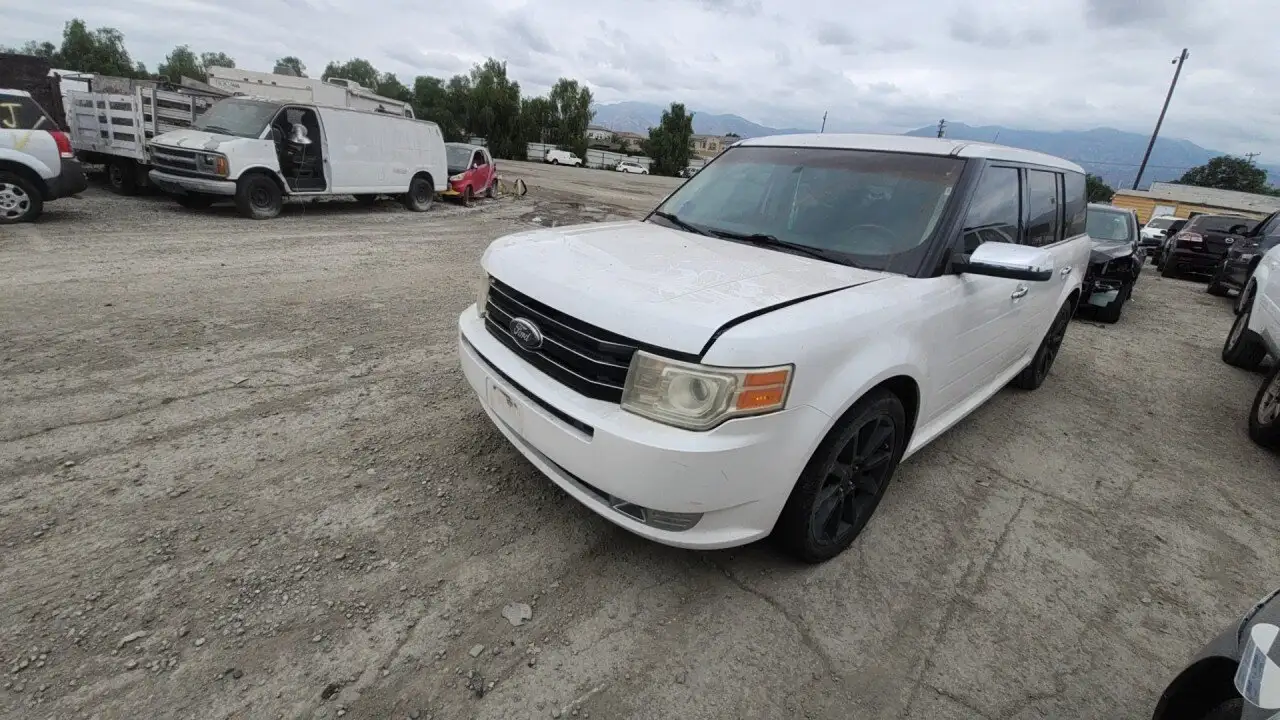 Photo of 2011 Ford Flex