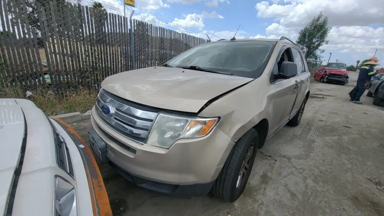 Photo of 2007 Ford Edge