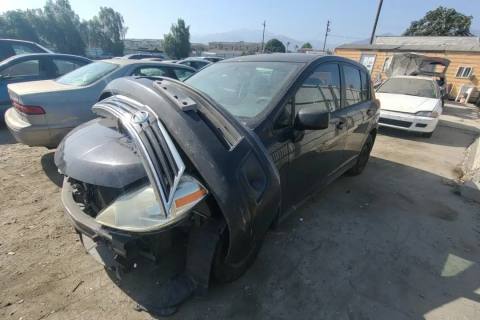 Photo of 2010 Nissan Versa