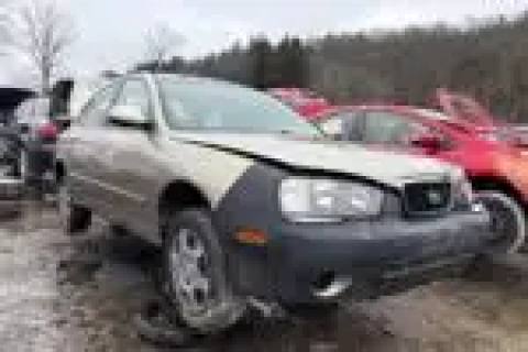 Photo of 2002 Hyundai Elantra
