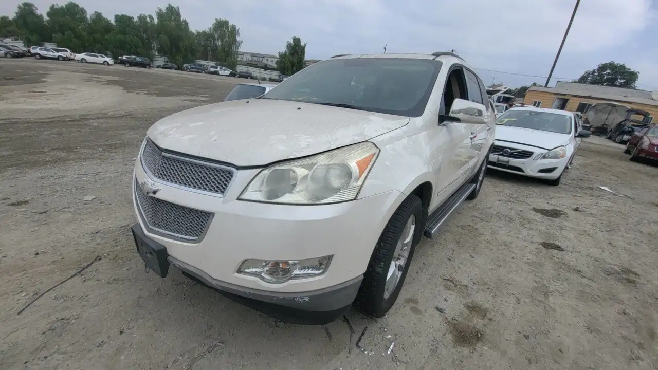 Photo of 2011 Chevrolet Traverse