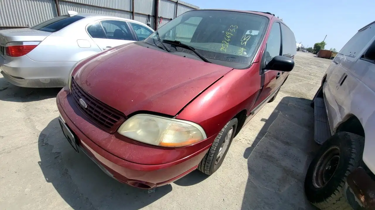 Photo of 2003 Ford Windstar