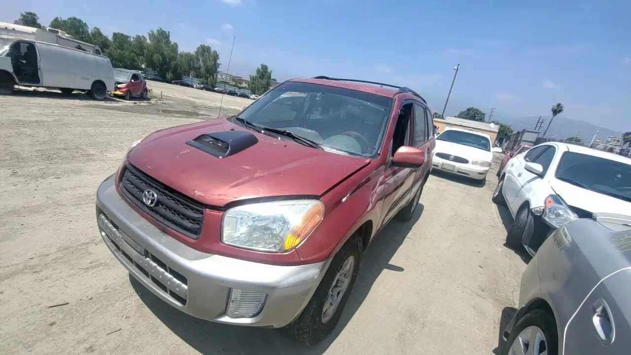 Photo of 2003 Toyota Rav4