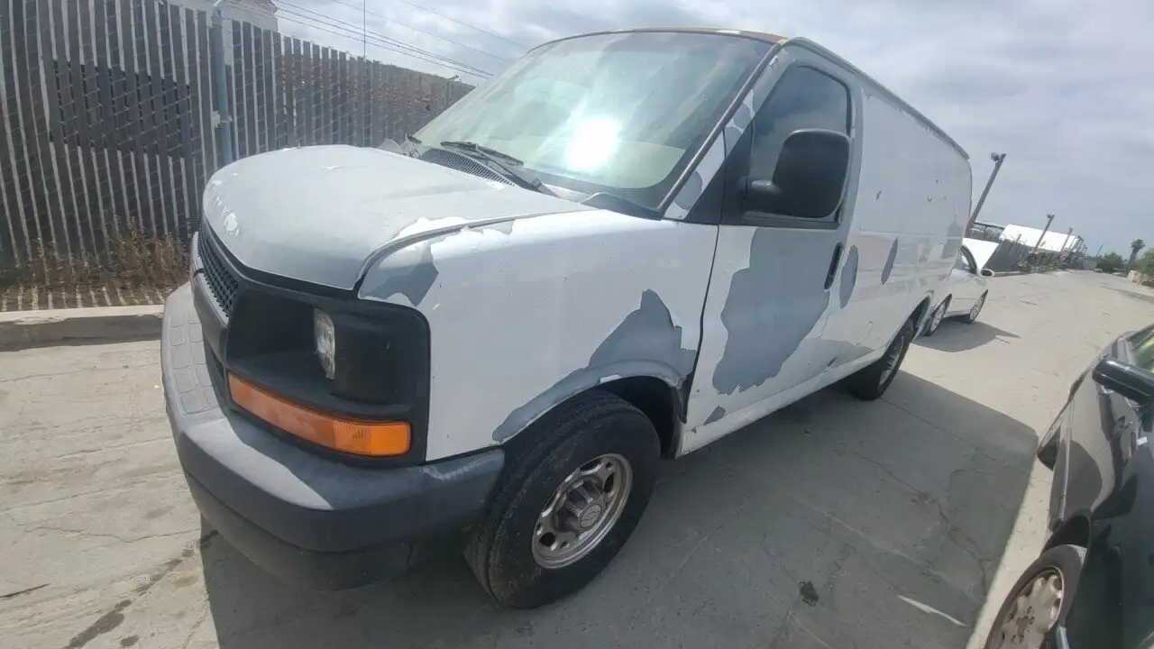 Photo of 2006 Chevrolet Express 2500