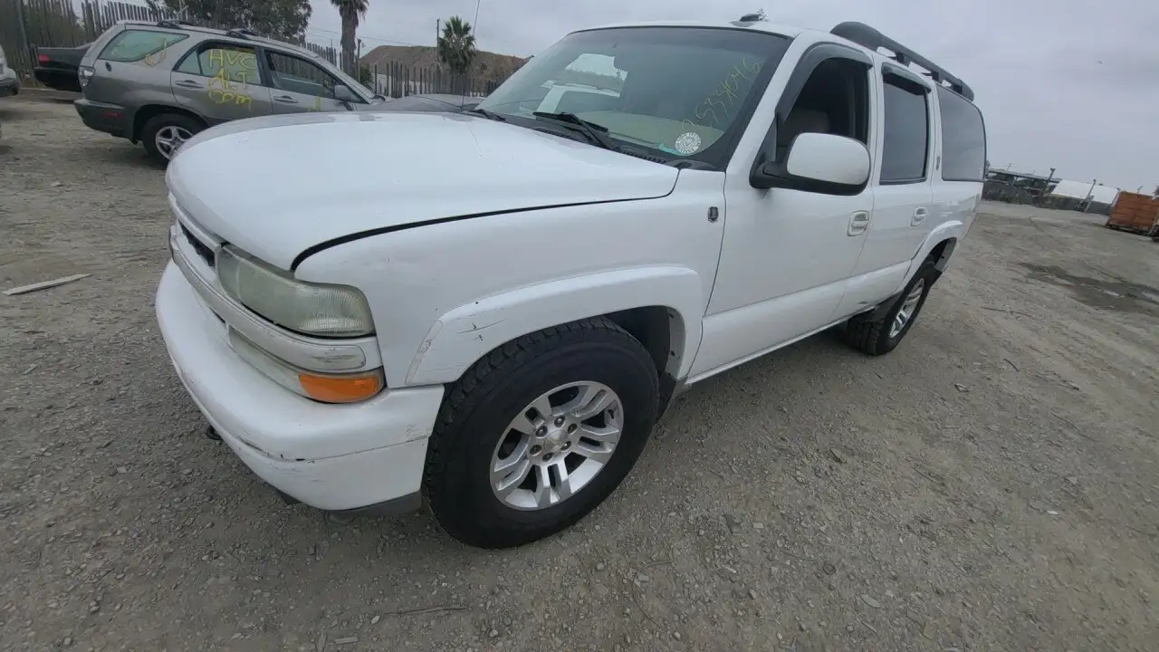 Photo of 2002 Chevrolet Suburban 1500