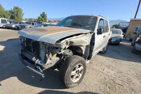 Photo of 2004 Ford Explorer