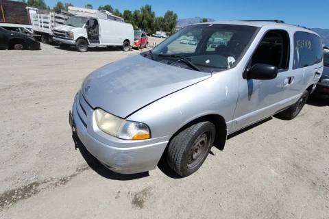 Photo of 2001 Nissan Quest