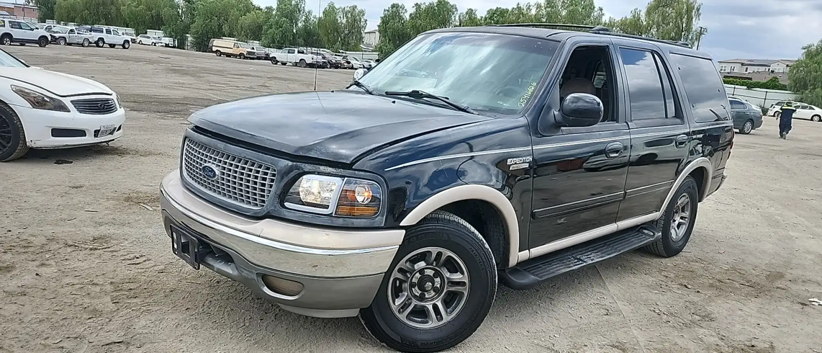 Photo of 1999 Ford Expedition
