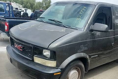 Photo of 1998 Gmc Safari