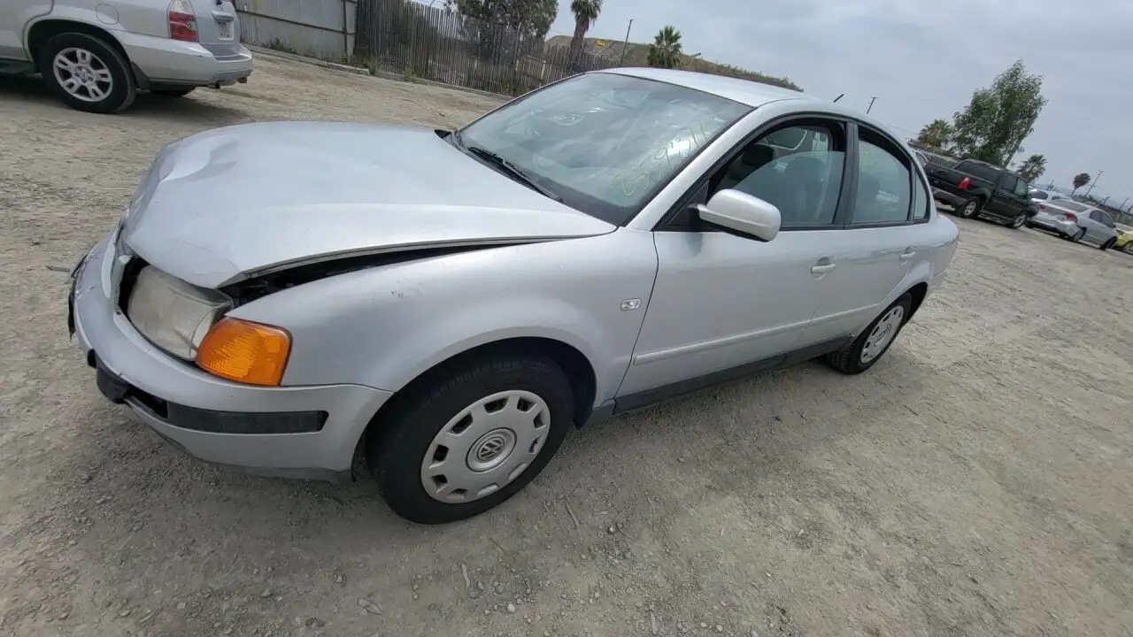 Photo of 2000 Volkswagen Passat