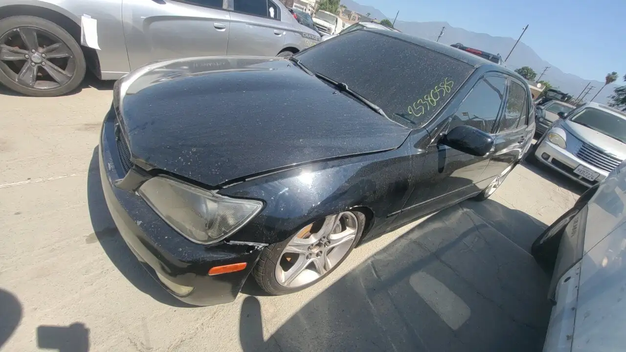 Photo of 2001 Lexus Is300