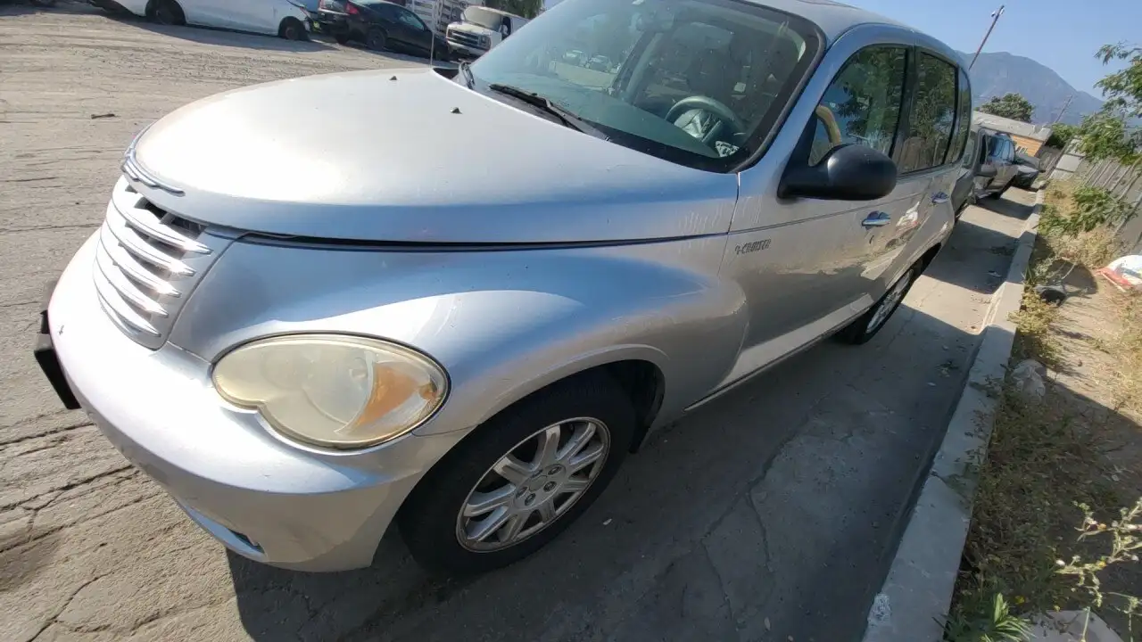 Photo of 2006 Chrysler Pt Cruiser