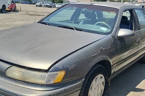 Photo of 1994 Ford Taurus