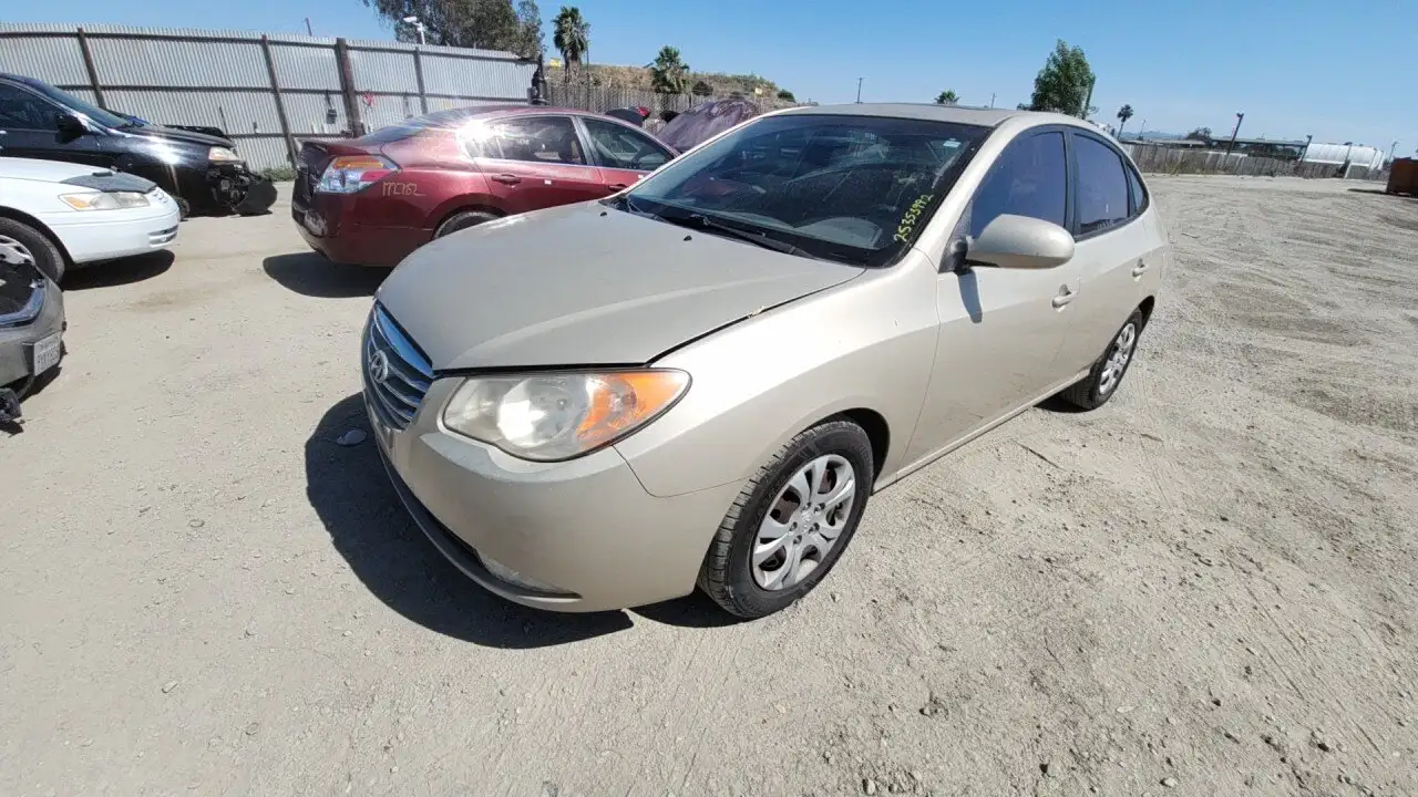 Photo of 2010 Hyundai Elantra