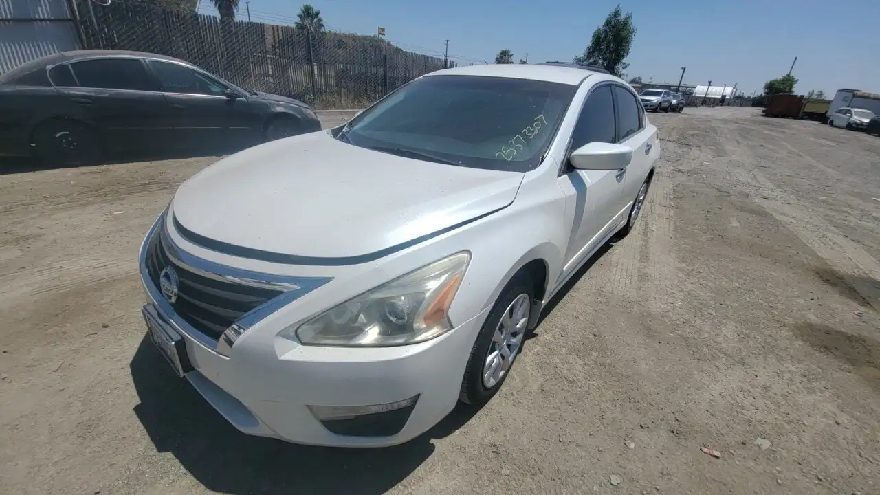 Photo of 2014 Nissan Altima