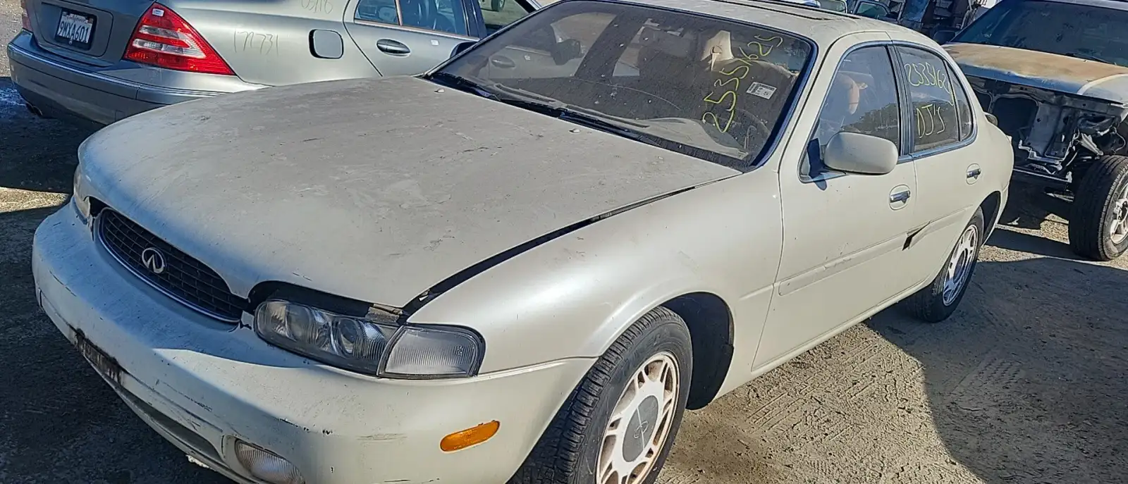 Photo of 1996 Infiniti J30