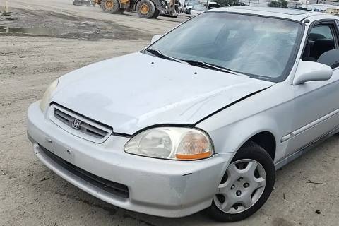 Photo of 1998 Honda Civic