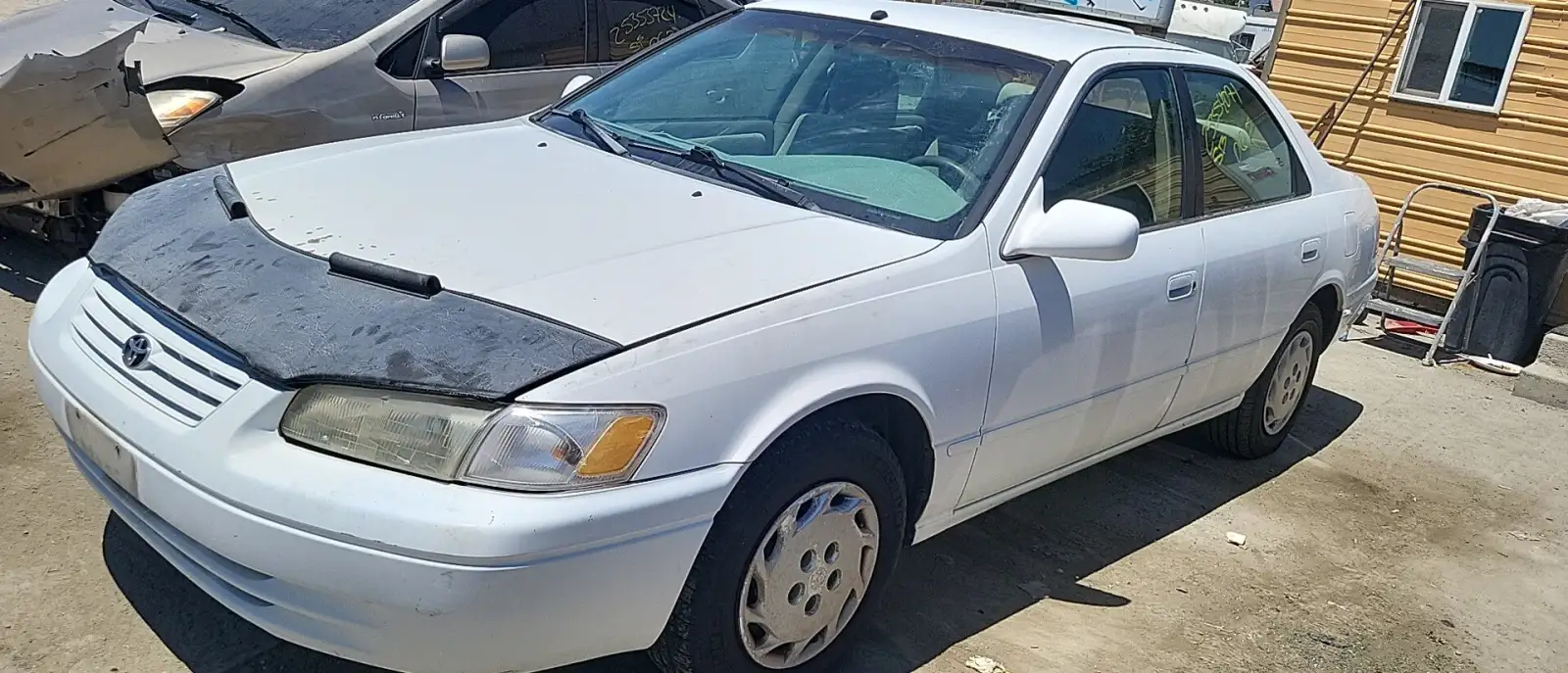 Photo of 1999 Toyota Camry