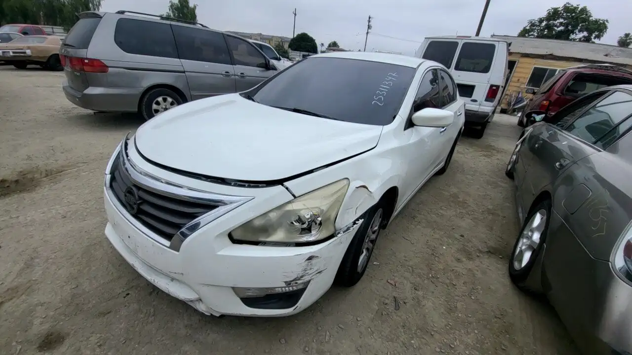 Photo of 2015 Nissan Altima