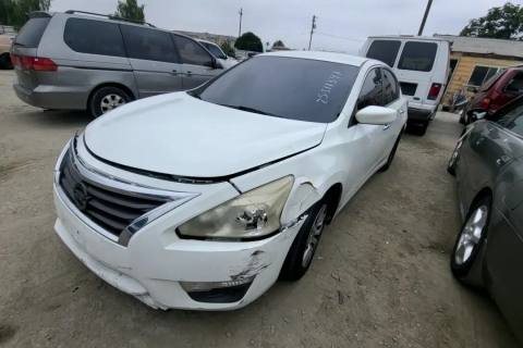Photo of 2015 Nissan Altima