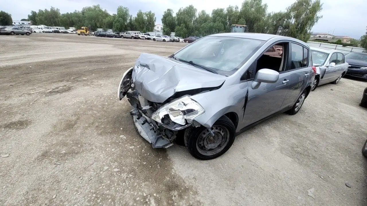 Photo of 2012 Nissan Versa