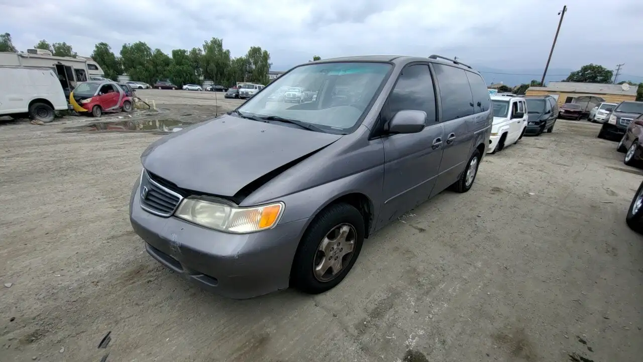 Photo of 2000 Honda Odyssey