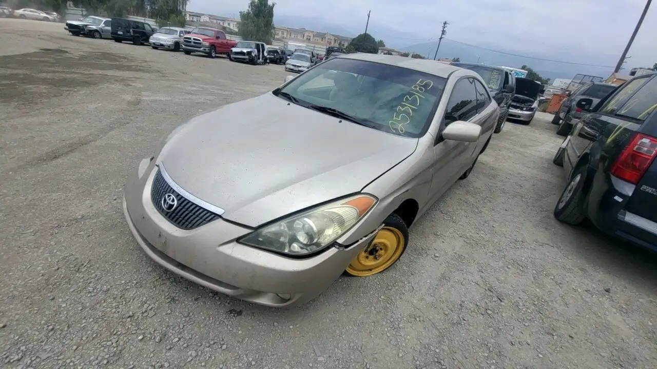 Photo of 2004 Toyota Solara