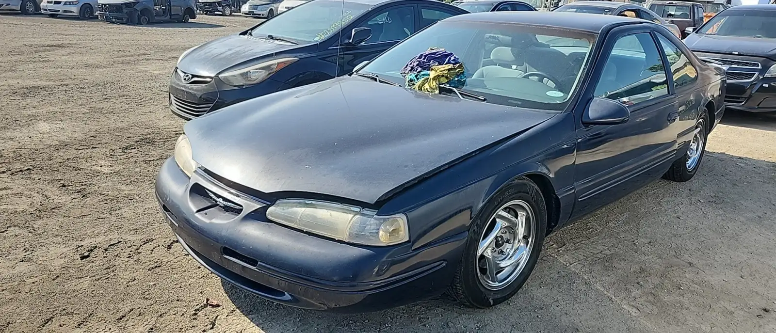 Photo of 1997 Ford Thunderbird
