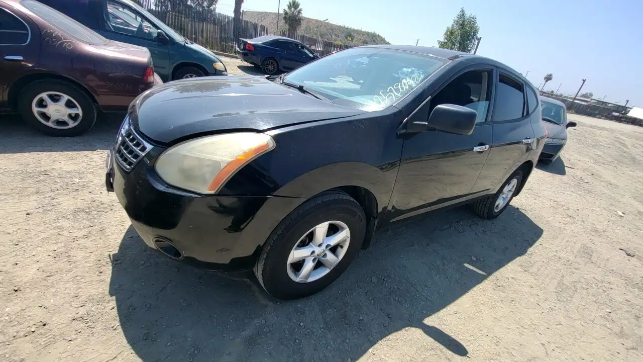 Photo of 2010 Nissan Rogue