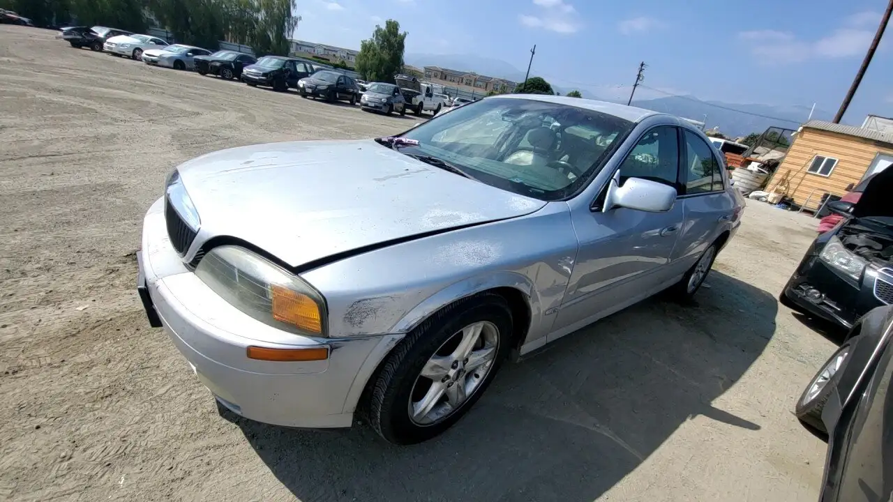 Photo of 2001 Lincoln Ls